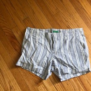 Lilly Pulitzer - blue and white shorts